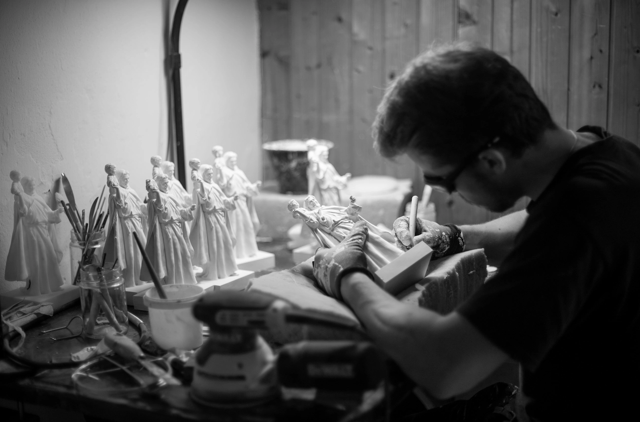 boutique sculpture religieuse sur mesure série limitée Augustin Thomas